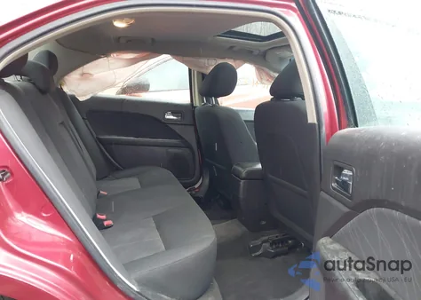 2011 Mercury Milan from USA, damaged, VIN 3MEHM0HA1BR603514